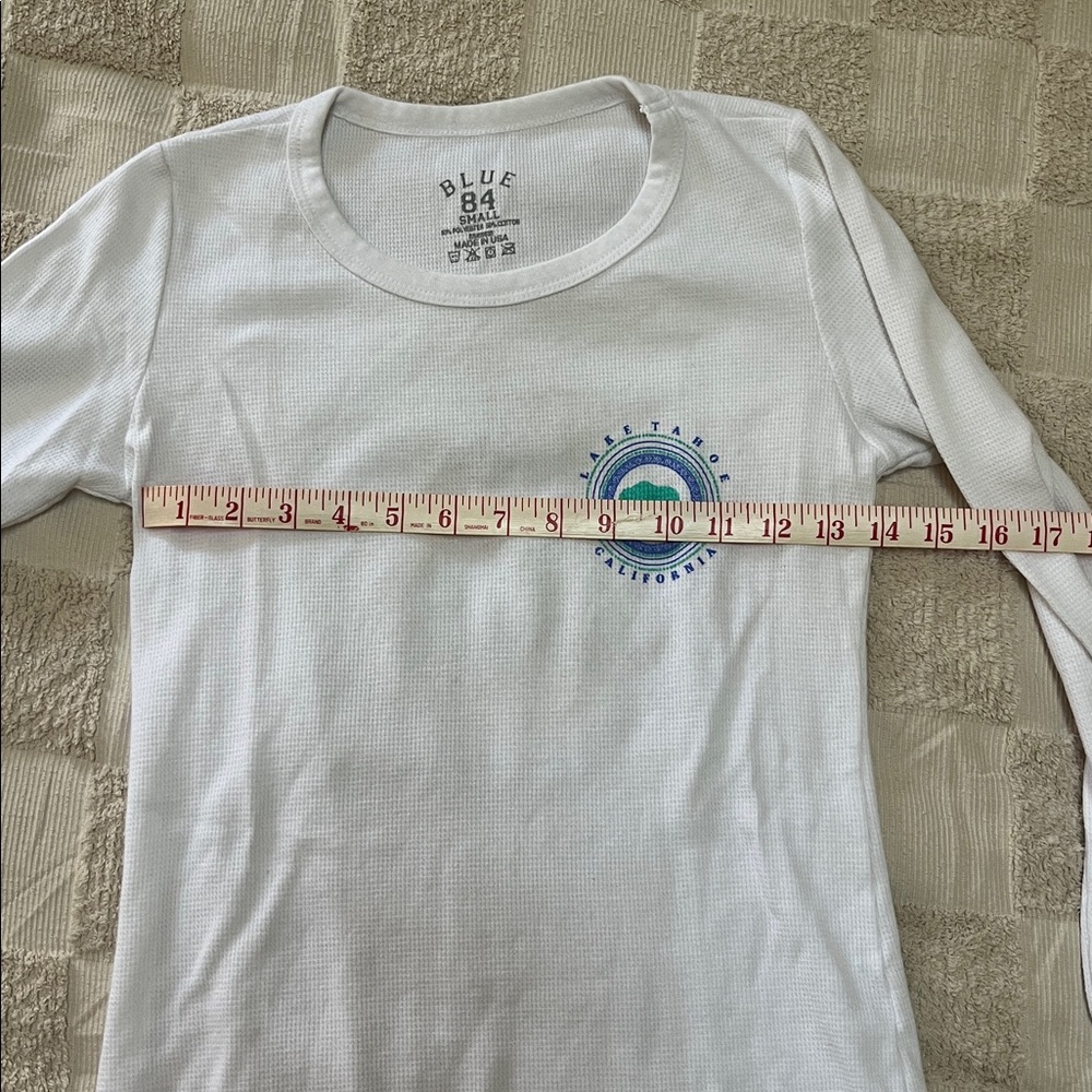 Lake Tahoe thermal TShirt size: small - Picture 5 of 6